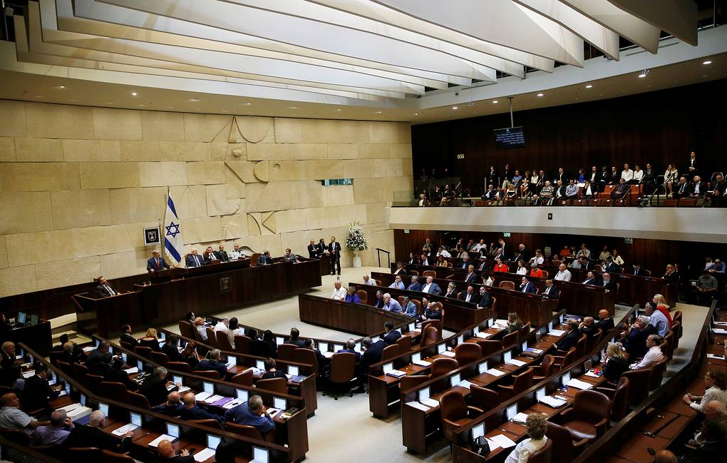Israeli parliament passes law banning “hostile media”